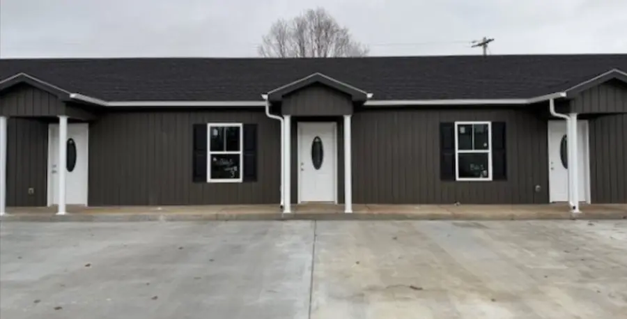 1 Looney St N, Cowan, TN 37318 - #3