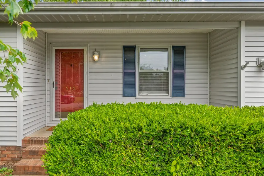 535 Fox Chase Ct, Hopkinsville, KY 42240 - #2