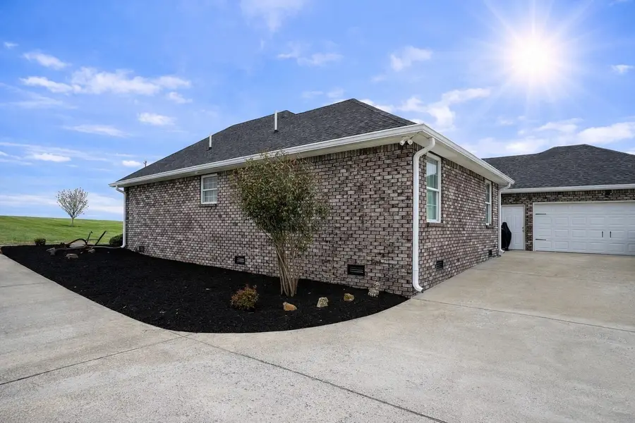 663 Jackson Rd, Portland, TN 37148 - #2