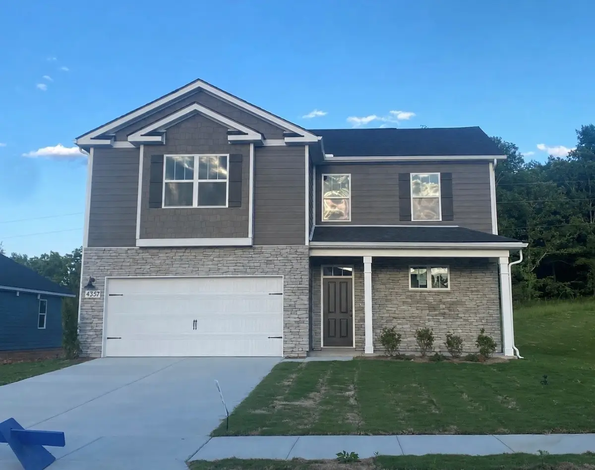4333 Scarlet Ct, Columbia, TN 38401 - #1