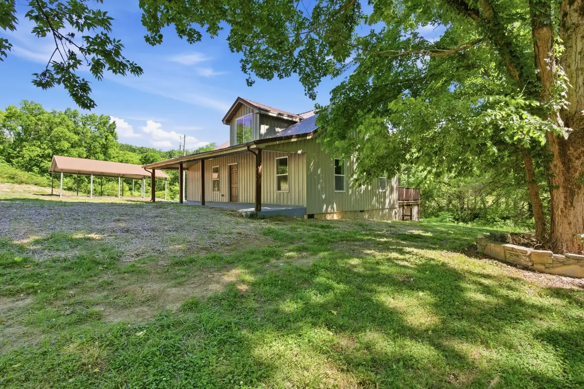3542 Cecil Farm Rd, Mount Pleasant, TN 38474 - #1