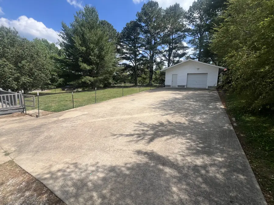 149 Hawthorne Rd, Pulaski, TN 38478 - #3