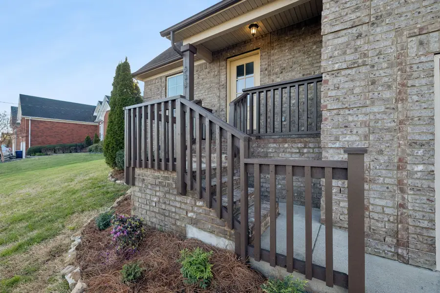 533 Johnstown Dr, Smyrna, TN 37167 - #2