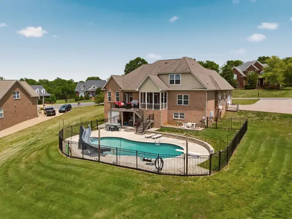 9119 Brooks Xing, Mount Juliet, TN 37122