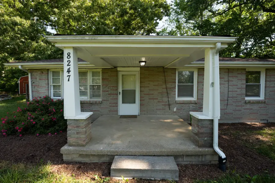 8247 Pinewood Rd, Nunnelly, TN 37137 - #3
