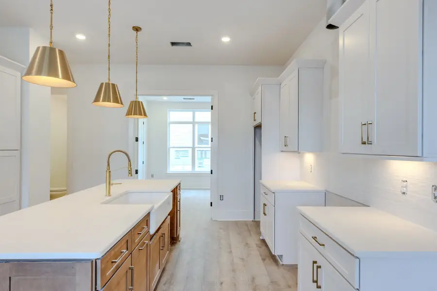 110 Myrtle St #Unit E, Nashville, TN 37206 - #3