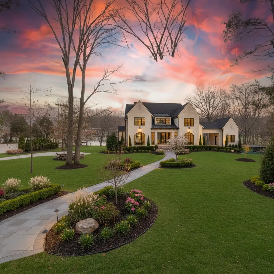 220 Bluegrass Dr, Hendersonville, TN 37075 - #2
