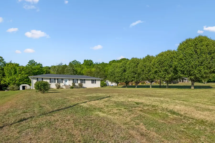 212 Dixon Springs Hwy, Carthage, TN 37030 - #2