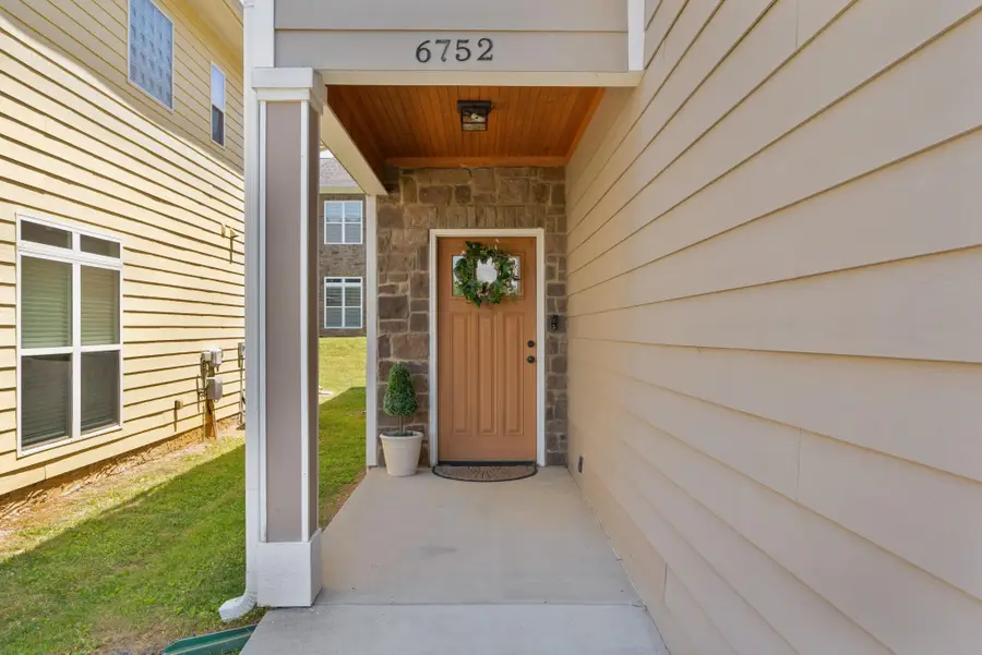 6752 Palms Court, Chattanooga, TN 37421 - #2