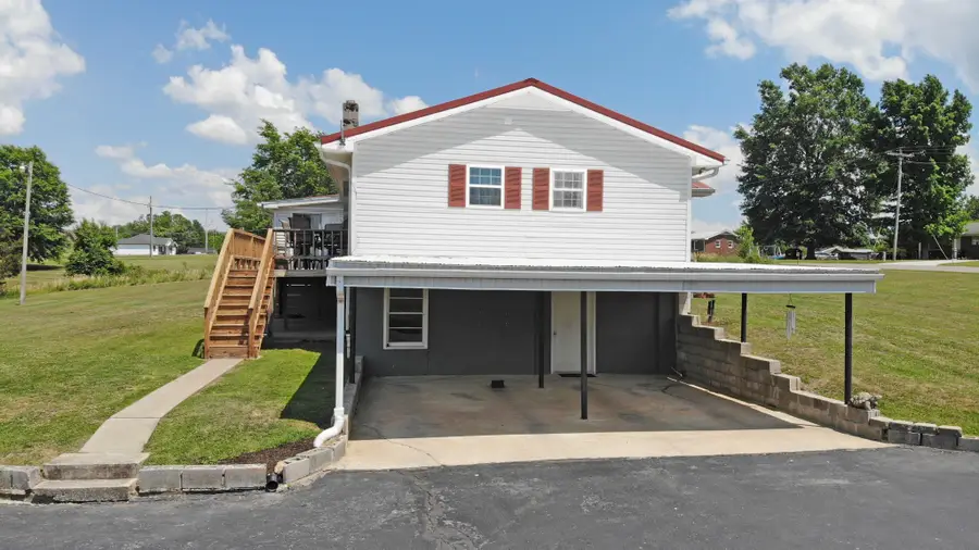 2065 Austin Rd, Lafayette, TN 37083 - #2