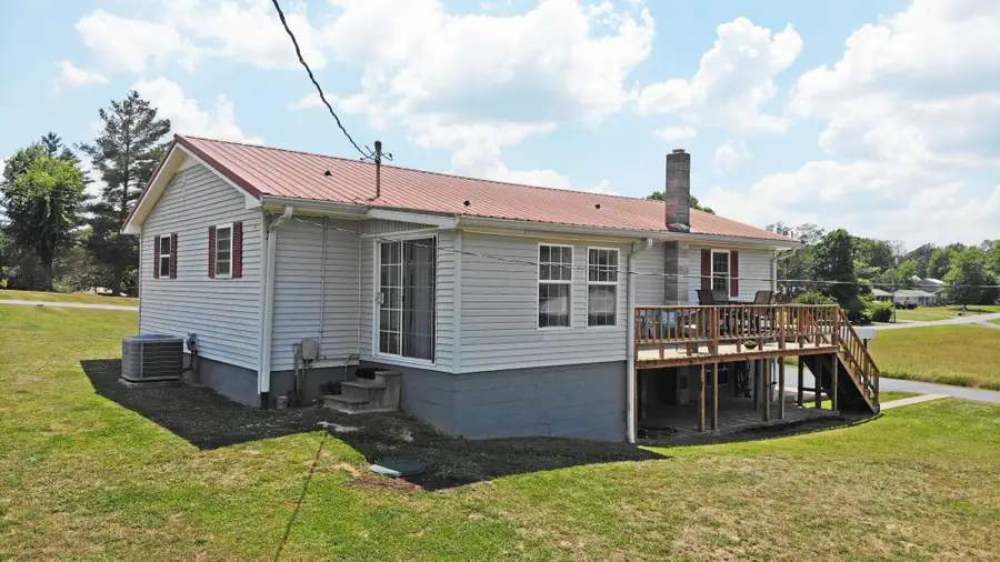 2065 Austin Rd, Lafayette, TN 37083 - #3