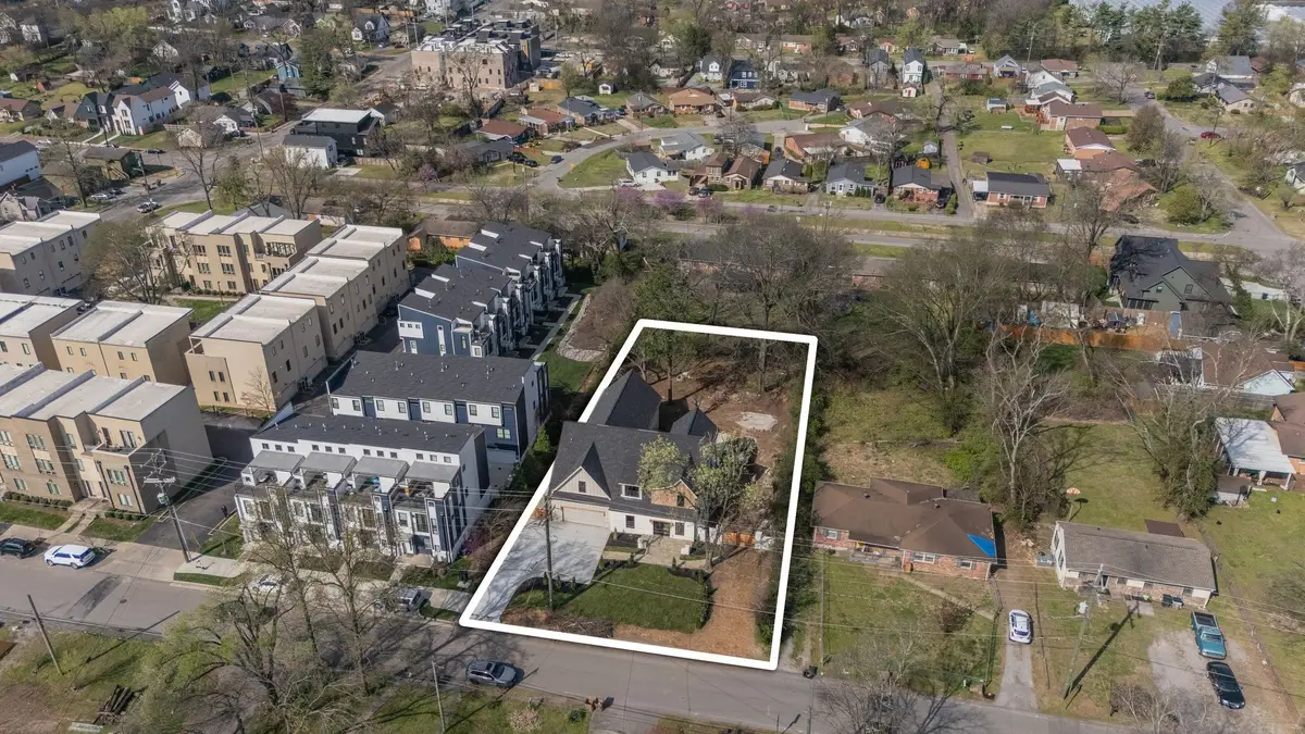 1312 Montgomery Avenue, Nashville, TN 37207 - #1