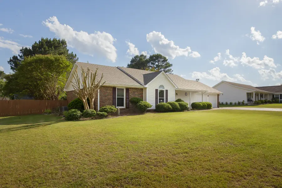 303 Cordelia Way, Florence, AL 35633 - #2