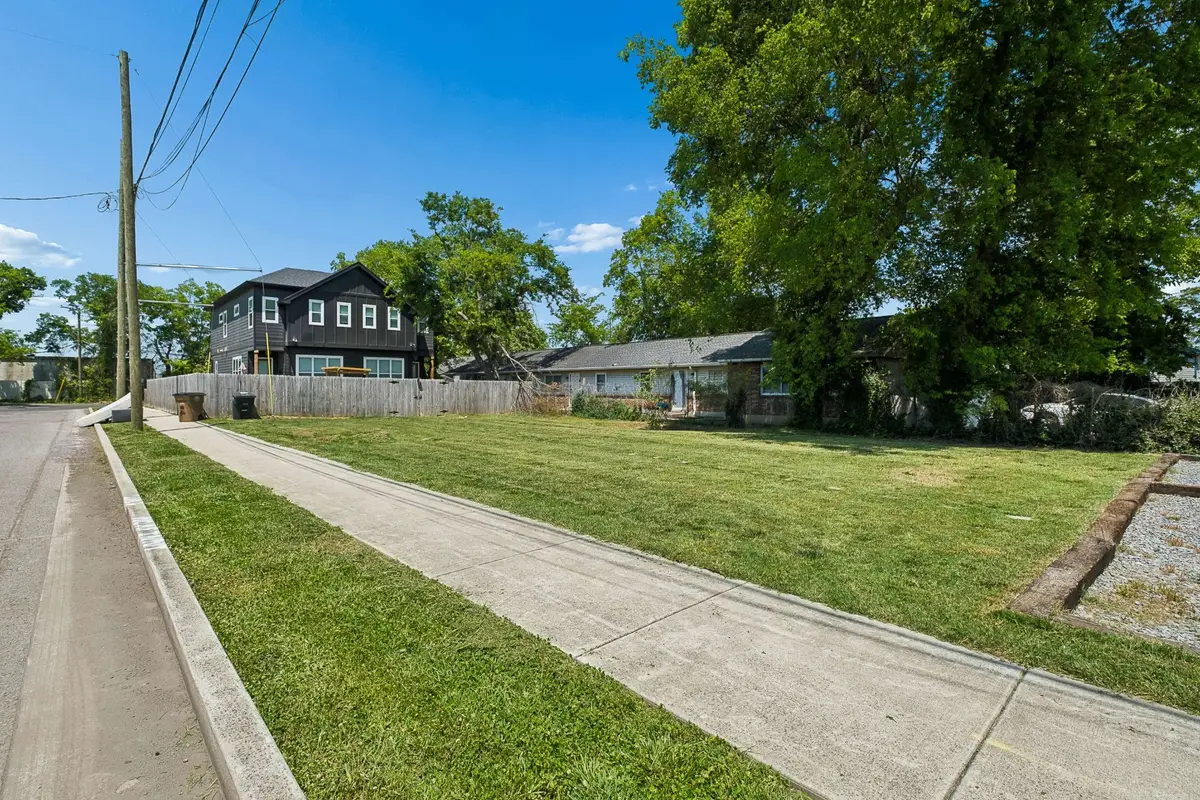 4024 Delaware Ave, Nashville, TN 37209 - #1