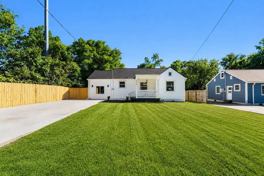 928 Chickasaw Ave, Nashville, TN 37207 - #2