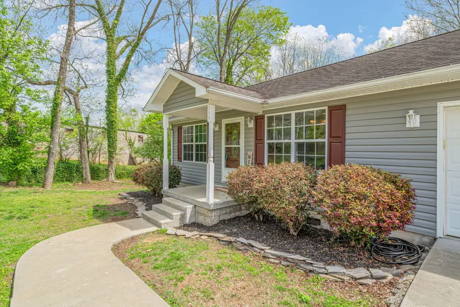 111 Oak Street, Athens, TN 37303 - #3