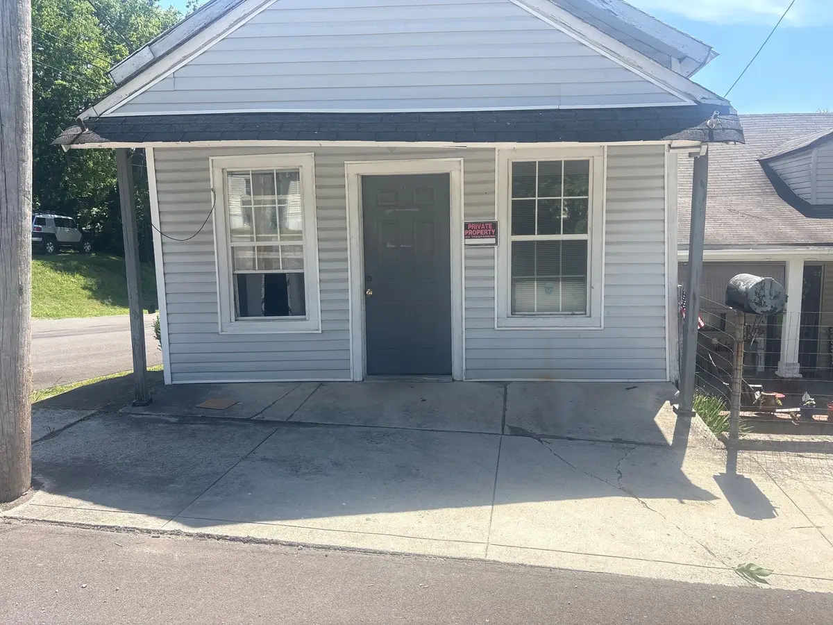 1401A S Main St, Columbia, TN 38401 - #1