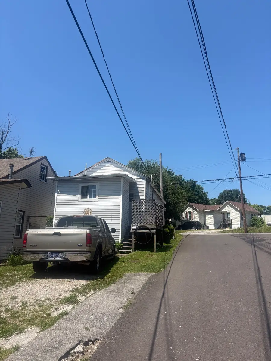 1401A S Main St, Columbia, TN 38401 - #2