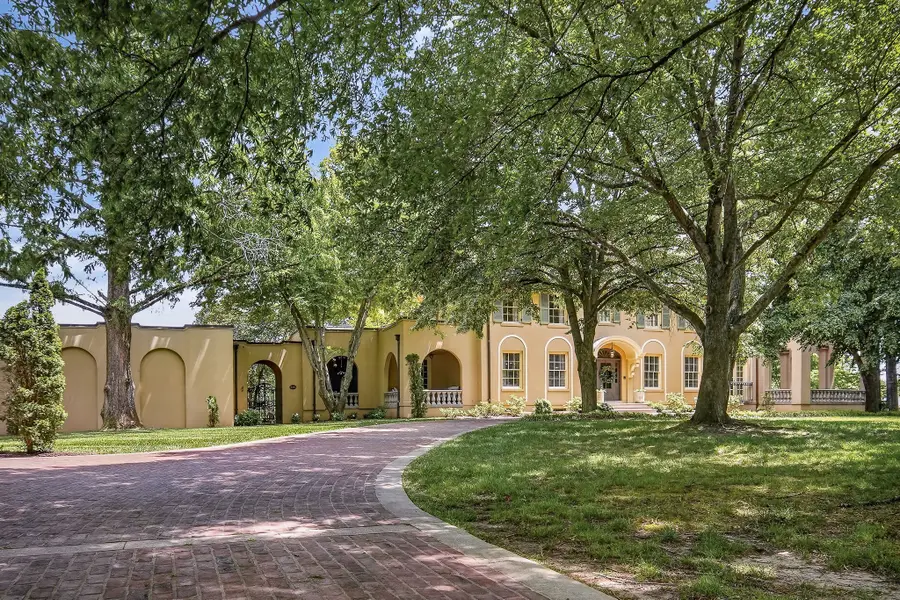 335 N Dixie Ave, Cookeville, TN 38501 - #2