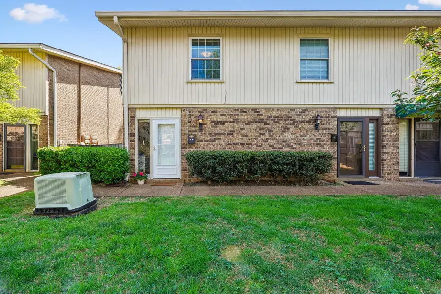 2116 Hobbs Rd #K1, Nashville, TN 37215 - #2