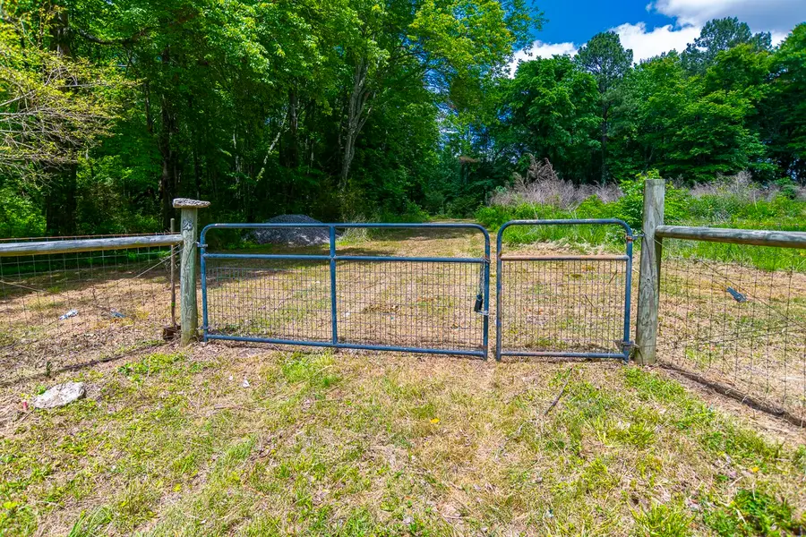 23 Grassy Branch Rd, Flintville, TN 37335 - #3