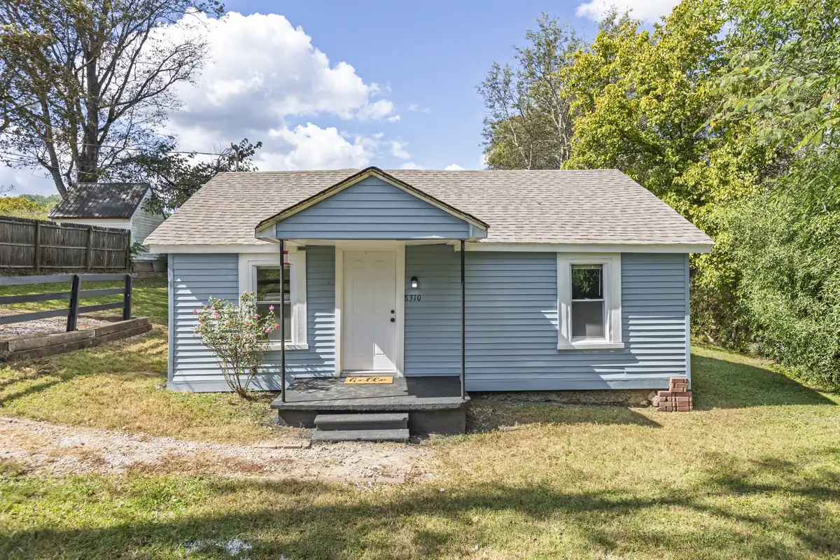 8310 Lawrenceburg Hwy, Mount Pleasant, TN 38474 - #1