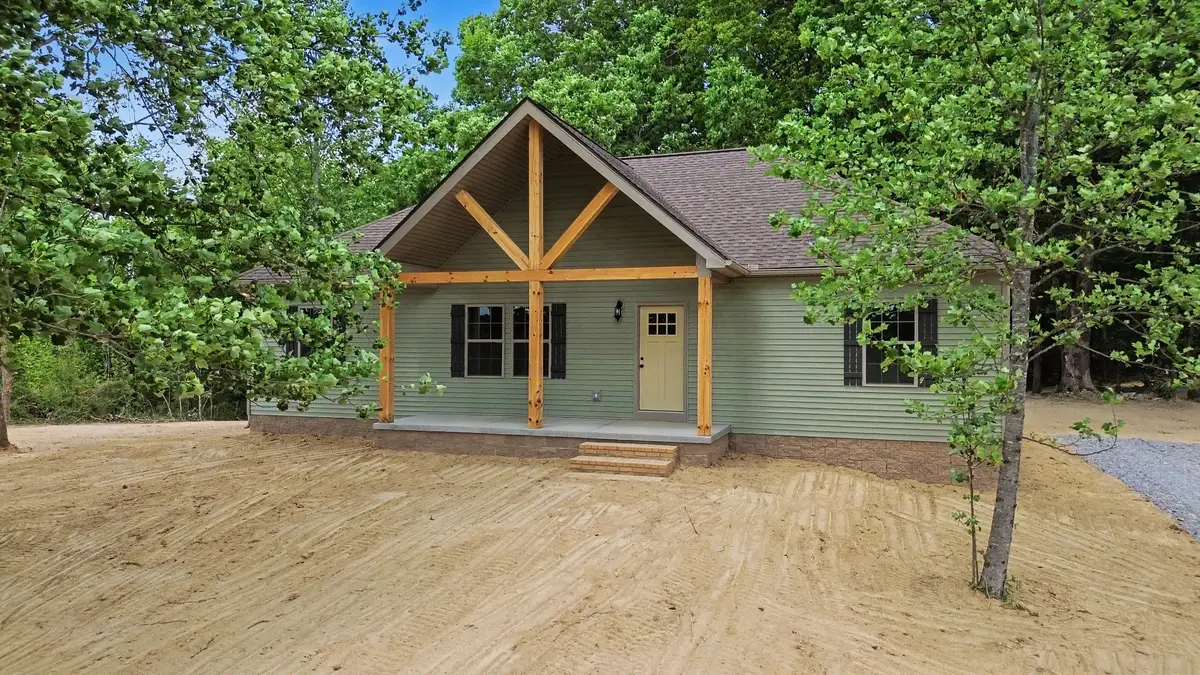 6480 Carter Rd, Westmoreland, TN 37186 - #1