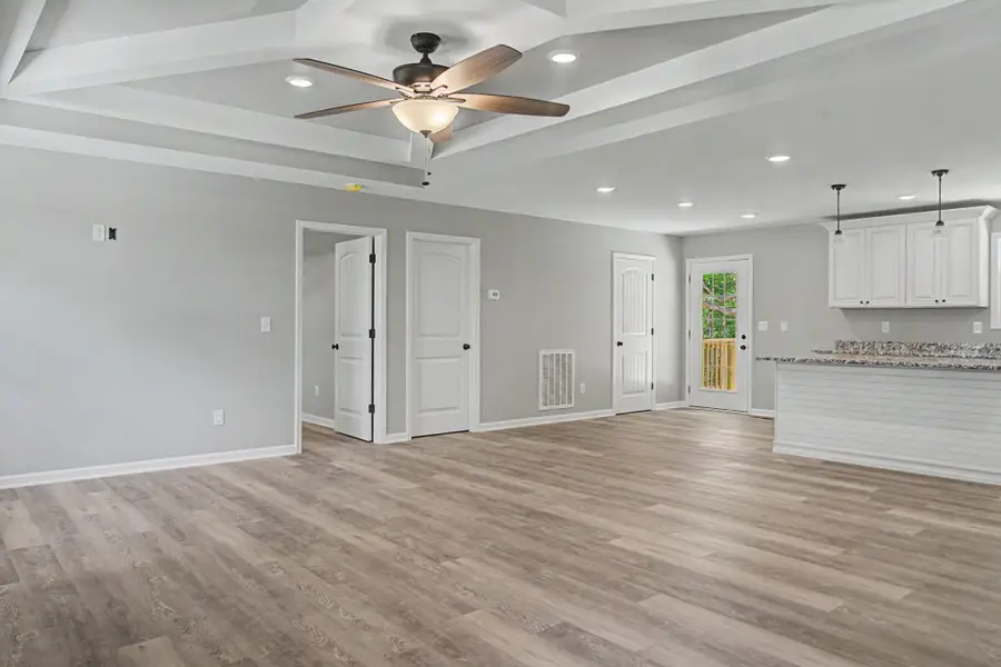 6480 Carter Rd, Westmoreland, TN 37186 - #3