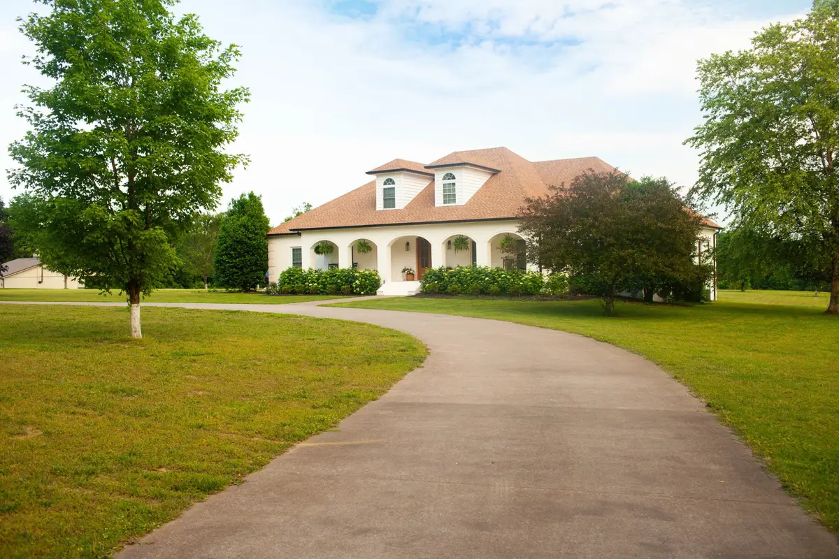 960 Old Mack Rd, Clarksville, TN 37040 - #1