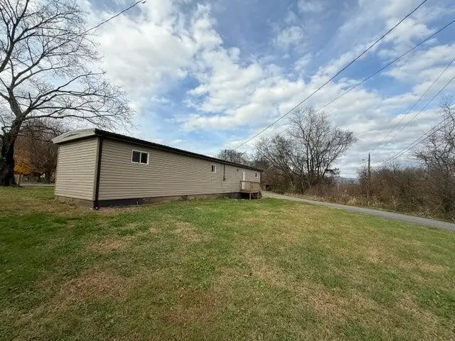 232 W Legion Circle, Pikeville, TN 37367 - #3