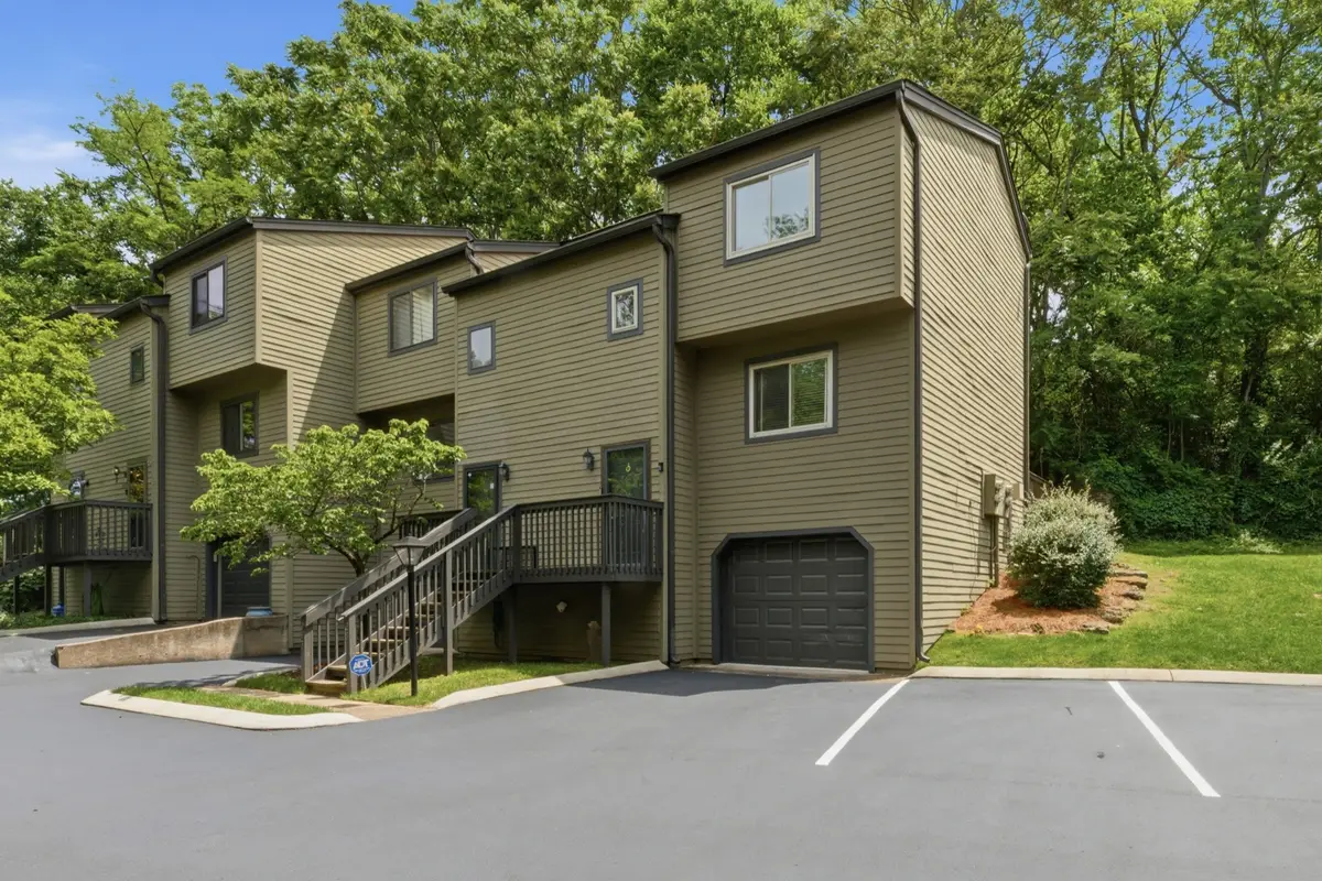 256 Summit Ridge Drive, Nashville, TN 37215 - #1