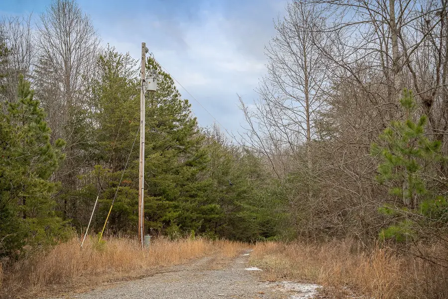 214 Edmonds Rd, Spencer, TN 38585 - #2