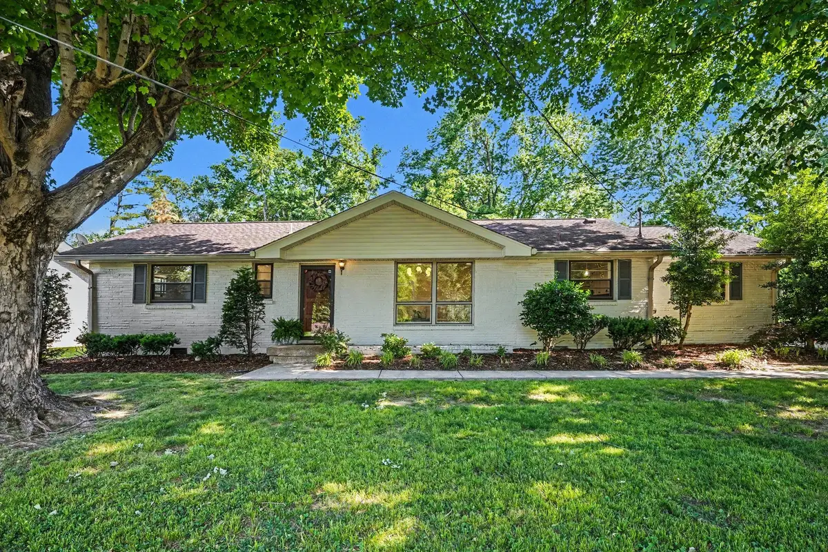 1908 Pinehurst Dr, Nashville, TN 37216 - #1
