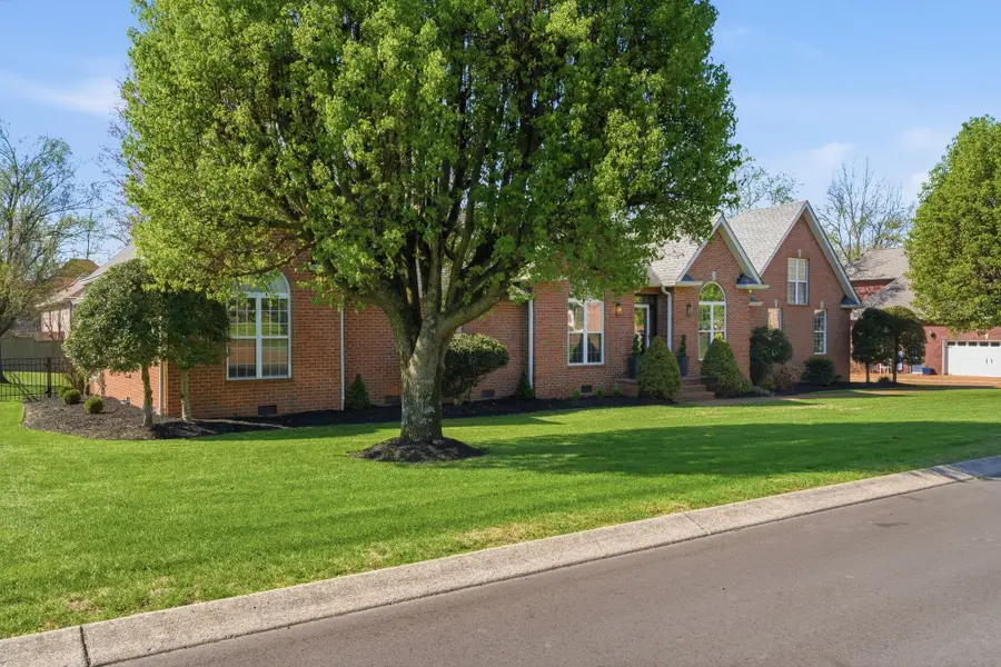 1043 Willow Park Cir, Hendersonville, TN 37075 - #3