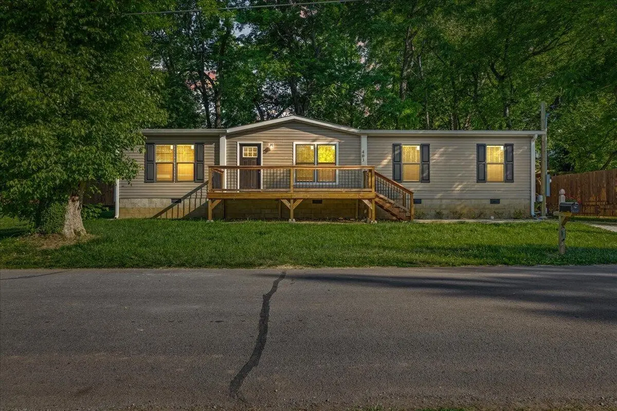 403 W Bank Street, Athens, TN 37303 - #1