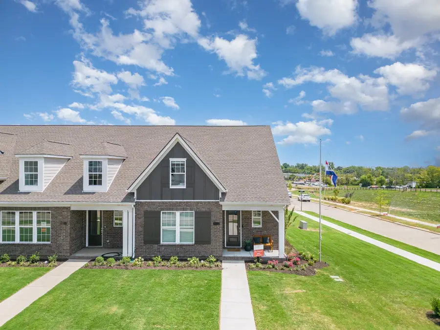 3138 Arbor Valley Rd, Spring Hill, TN 37174 - #2
