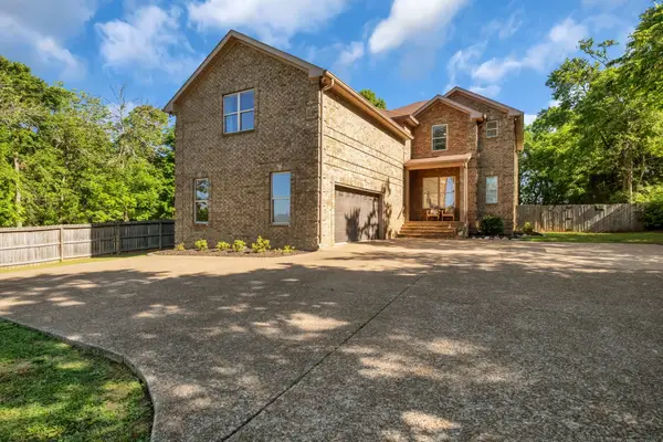 540 Peach Valley Road, Gallatin, TN 37066