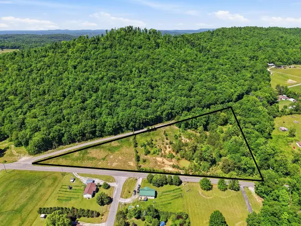6 Falling Water Rd, Cookeville, TN 38506