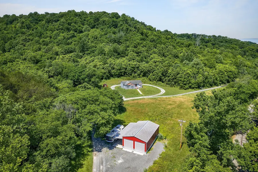 16130 Buffalo Valley Rd, Buffalo Valley, TN 38548 - #2