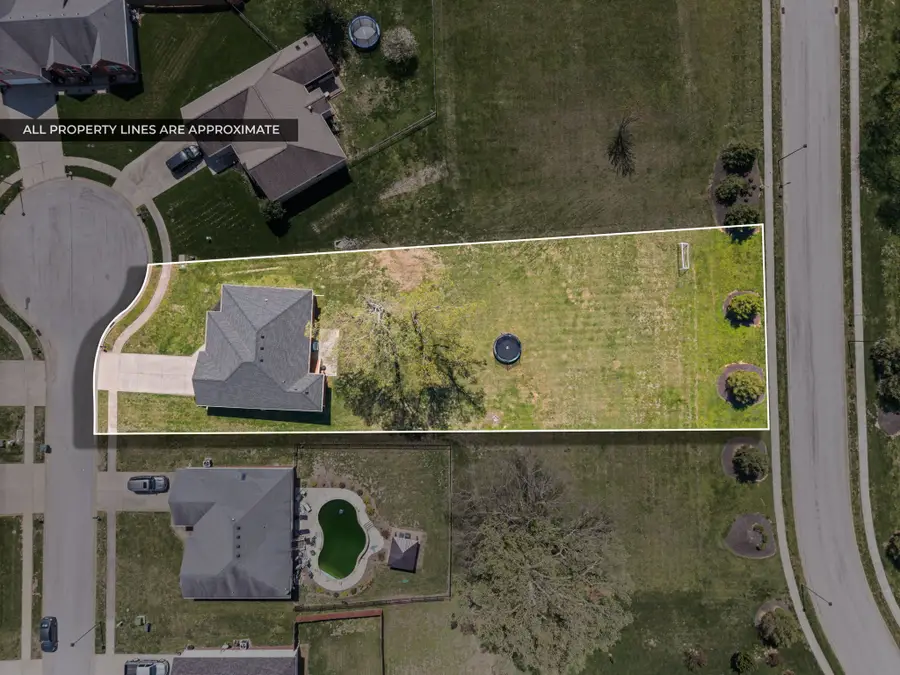 107 Lurlington Ct, Hopkinsville, KY 42240 - #3