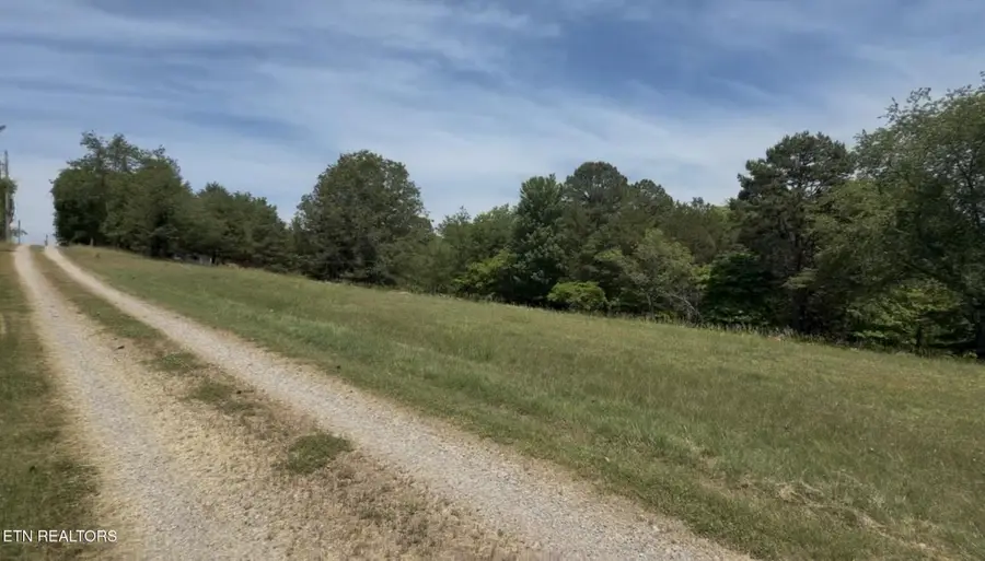 16 Morris Lane, Kingston, TN 37763 - #3