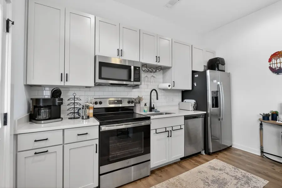 1272 3rd Ave S #207, Nashville, TN 37210 - #3