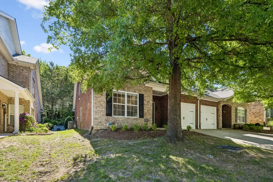 905 Catlow Ct, Brentwood, TN 37027 - #2