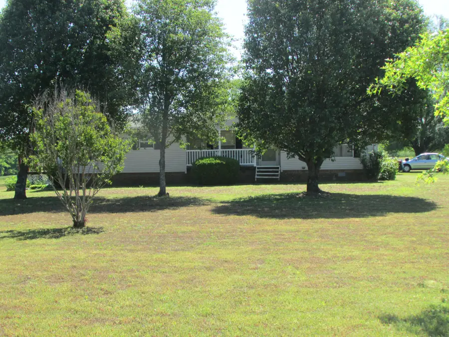 1212 Littleton Ranch Rd, Castalian Springs, TN 37031 - #2