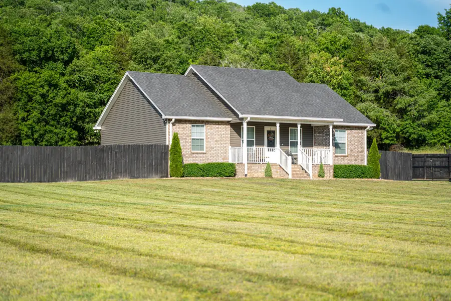 494 Rogues Fork Rd, Bethpage, TN 37022 - #3