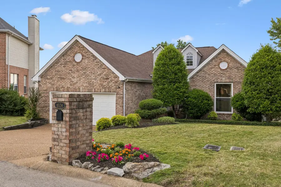 1024 N Clubhouse Ct, Franklin, TN 37067 - #2
