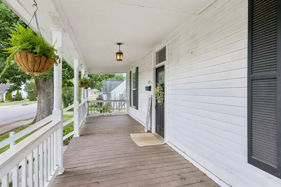 204 Jefferson Ave E, Carthage, TN 37030 - #3