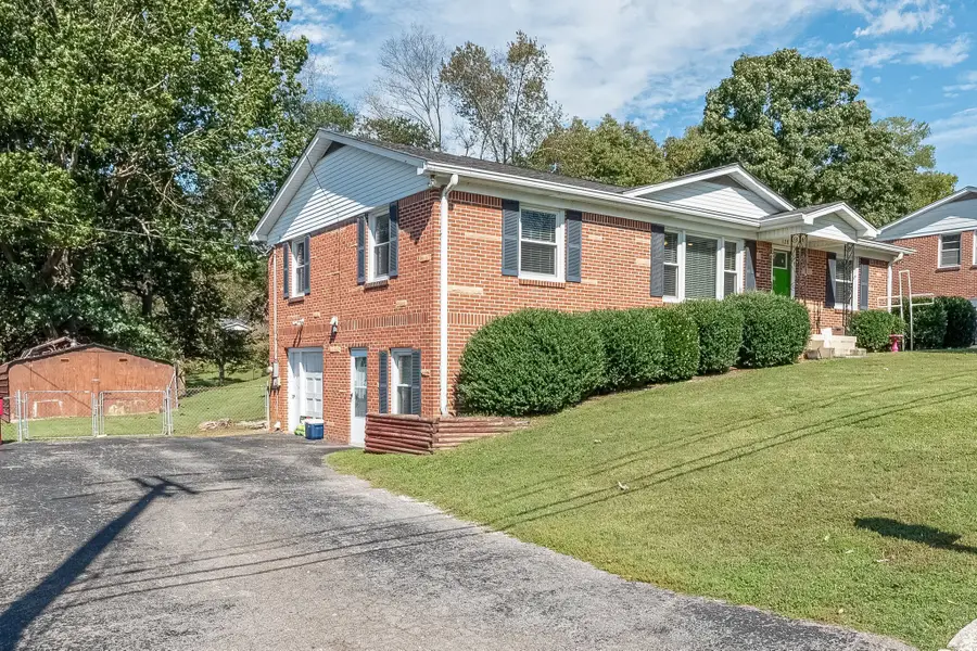 128 Jefferson Ave W, Carthage, TN 37030 - #2