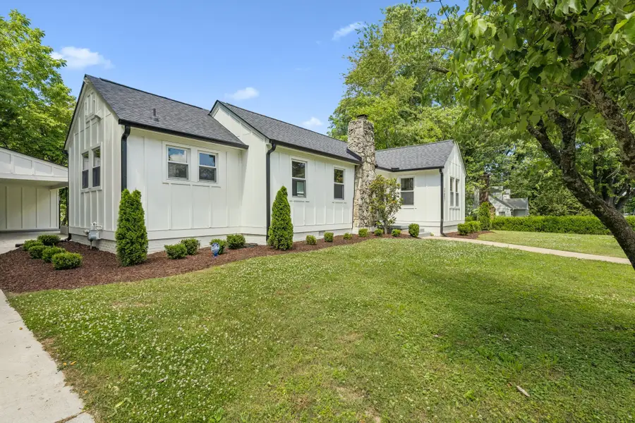 307 4th Ave, Columbia, TN 38401 - #2