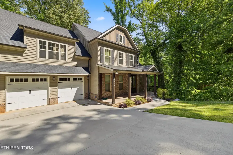 5513 Pinellas Drive, Knoxville, TN 37919 - #3